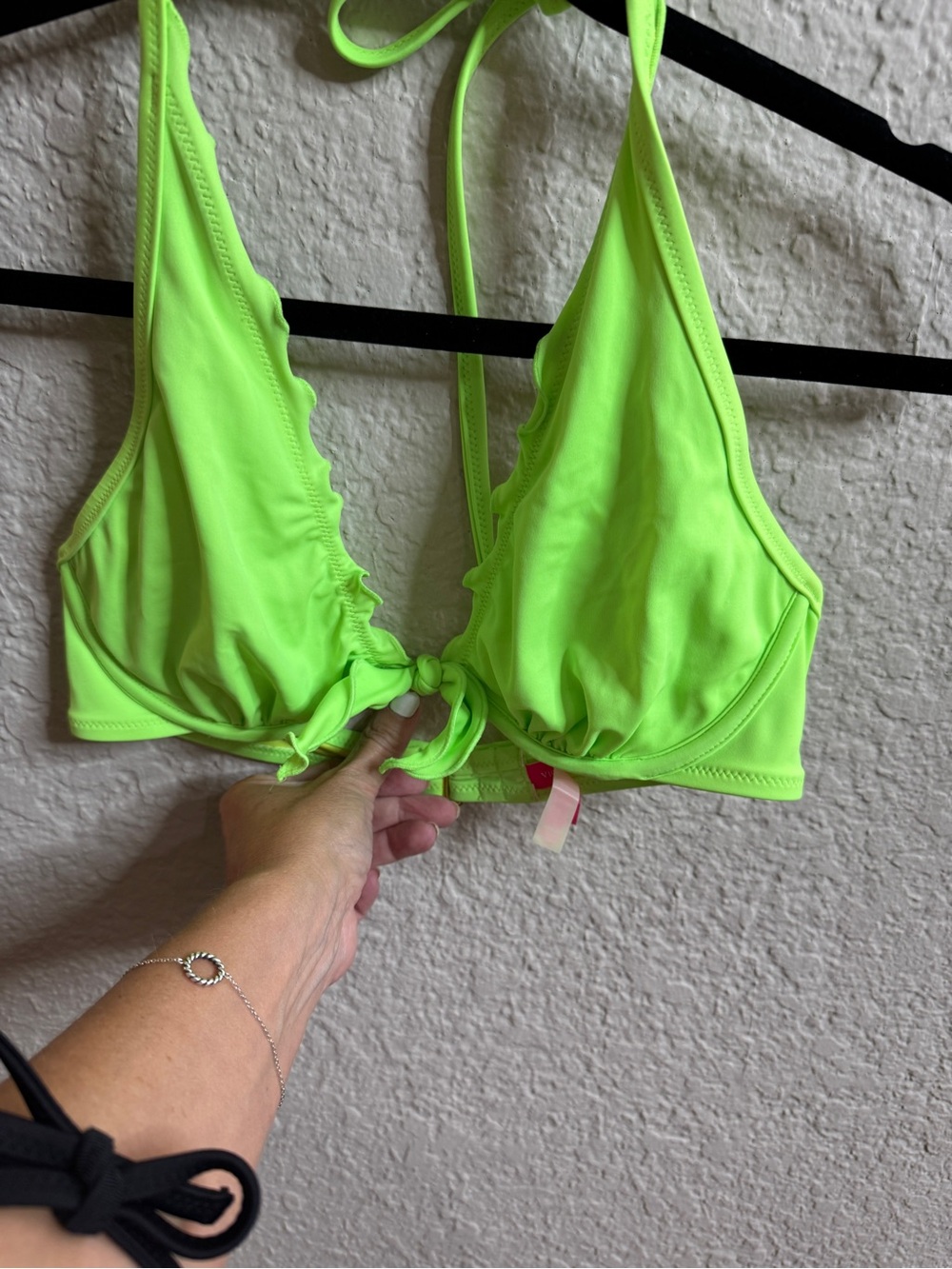 Victoria's Secret Neon Green  Bikini Top  only 36C NBW